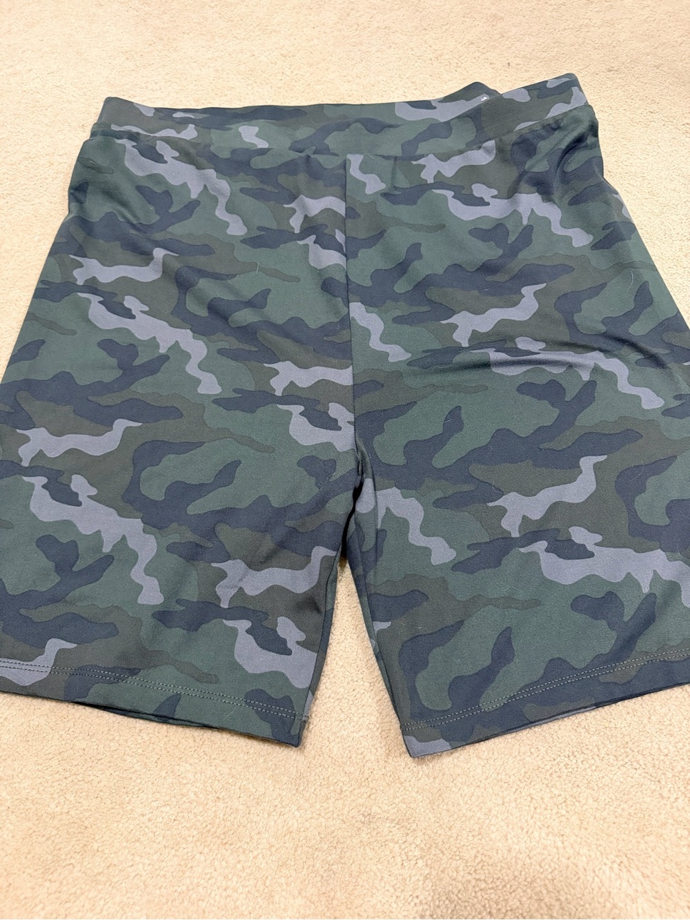 American Eagle Outfitters Women's Camo Bike Shorts - Green & Gray